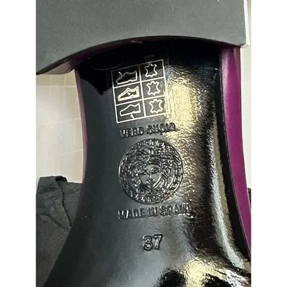 VERSACE Medusa Women's Plum Sandals 7 US (37 Euro) 1014748 Spain NIB $900 - Picture 14 of 15